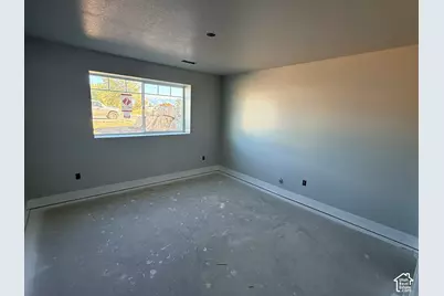 4767 S 5950 W, Hooper, UT 84315 - Photo 18