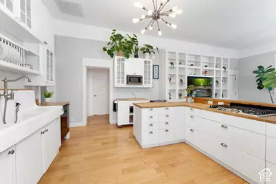 136 E 3rd Ave N, Salt Lake City, UT 84103 - Photo 10