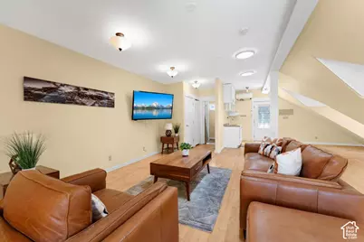 136 E 3rd Ave N, Salt Lake City, UT 84103 - Photo 32