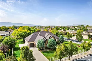 5545 Ponderosa Ln, Stansbury Park, UT 84074 - Photo 6