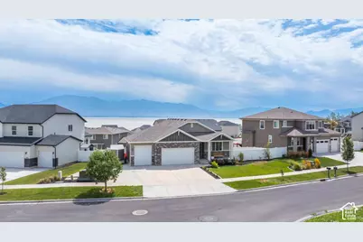 3344 S Tiger Heron Dr, Saratoga Springs, UT 84045 - Photo 2