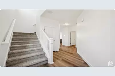 2592 N 2080 W #181, Clinton, UT 84015 - Photo 2