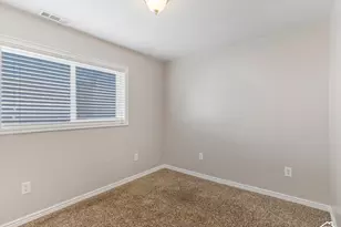 8354 S Oak Gate Dr W, West Jordan, UT 84081 - Photo 26
