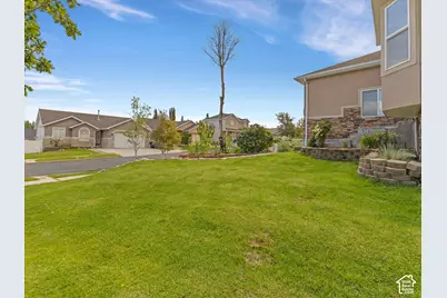 8354 S Oak Gate Dr W, West Jordan, UT 84081 - Photo 36