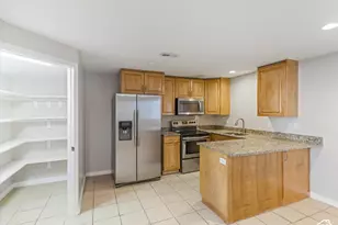 8354 S Oak Gate Dr W, West Jordan, UT 84081 - Photo 20