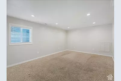8354 S Oak Gate Dr W, West Jordan, UT 84081 - Photo 24