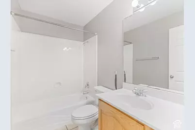 8354 S Oak Gate Dr W, West Jordan, UT 84081 - Photo 18