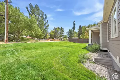 5997 S Belview Ave, Murray, UT 84107 - Photo 32