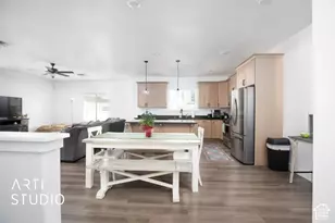 4219 W Kodachrome Ln, Riverton, UT 84096 - Photo 6