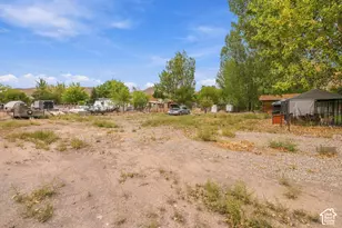 287 E 100 N, Glenwood, UT 84730 - Photo 4