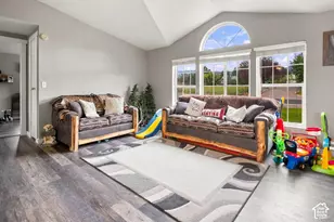 287 E 100 N, Glenwood, UT 84730 - Photo 22