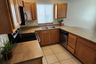1952 N 275 W, Harrisville, UT 84414 - Photo 4