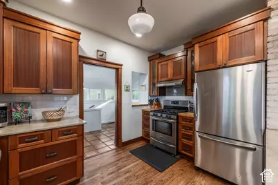 1205 E Yale Ave S, Salt Lake City, UT 84105 - Photo 8