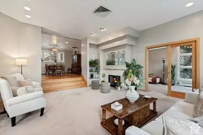 2457 S Scenic Dr, Salt Lake City, UT 84109 - Photo 18
