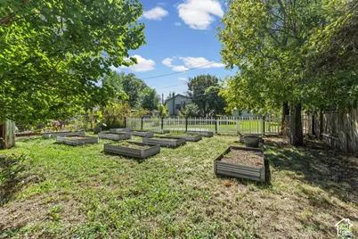 146 W 200 N, Springville, UT 84663 - Photo 30