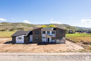 811 Lazy Wy, Francis, UT 84036 - Photo 2