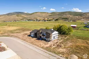 811 Lazy Wy, Francis, UT 84036 - Photo 4