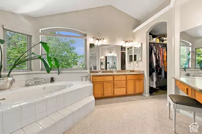 5058 S 1045 E, Murray, UT 84117 - Photo 26