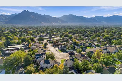 5058 S 1045 E, Murray, UT 84117 - Photo 52