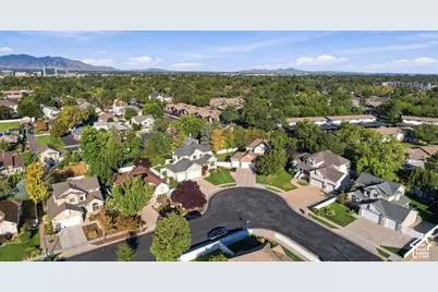 5058 S 1045 E, Murray, UT 84117 - Photo 48