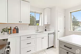 1199 W 4300 S, Taylorsville, UT 84123 - Photo 10