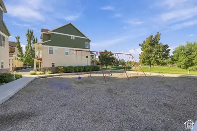 1058 E Garden Bend Pl S, Sandy, UT 84094 - Photo 22