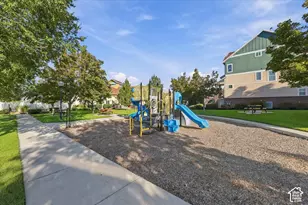 1058 E Garden Bend Pl S, Sandy, UT 84094 - Photo 22