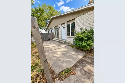 2389 S Keys St W, West Valley, UT 84119 - Photo 2