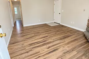 2389 S Keys St W, West Valley, UT 84119 - Photo 8