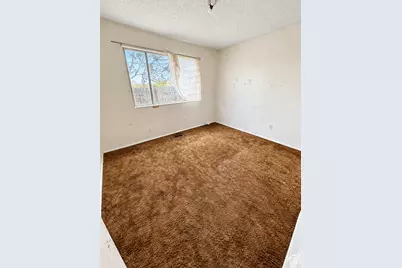 2389 S Keys St W, West Valley, UT 84119 - Photo 20