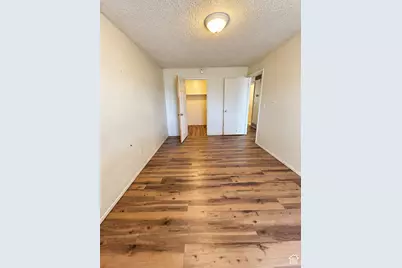 2389 S Keys St W, West Valley, UT 84119 - Photo 10
