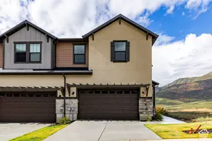 6055 N Fairview Dr, Heber City, UT 84032 - Photo 2