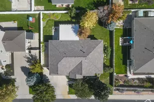 10242 N Redwood Dr, Cedar Hills, UT 84062 - Photo 22