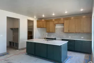 1240 E Amaryllis Wy, Layton, UT 84040 - Photo 6