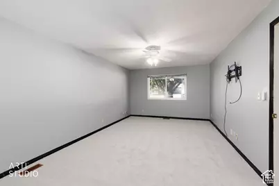 4044 S 600 W, Riverdale, UT 84405 - Photo 18