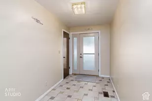 4044 S 600 W, Riverdale, UT 84405 - Photo 8
