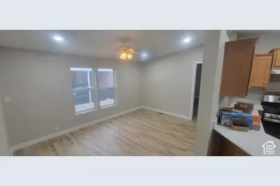 4610 S Aspen Ln, Taylorsville, UT 84123 - Photo 8