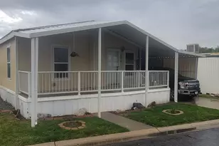 4610 S Aspen Ln, Taylorsville, UT 84123 - Photo 2