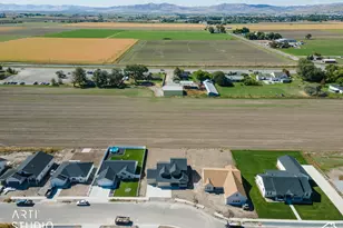 10307 N Vis Ln, Elwood, UT 84337 - Photo 46