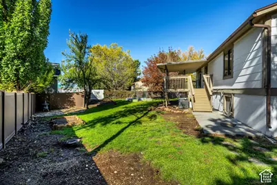 438 S 450 W, Layton, UT 84041 - Photo 22