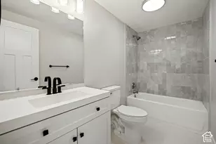 438 S 450 W, Layton, UT 84041 - Photo 14