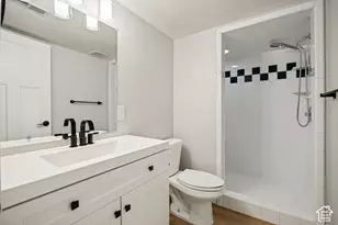 438 S 450 W, Layton, UT 84041 - Photo 18