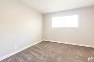 2223 E Carriage Ln, Holladay, UT 84117 - Photo 12