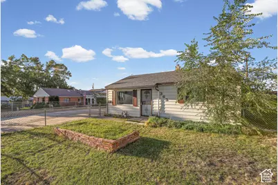 363 Highland Dr, Tooele, UT 84074 - Photo 2