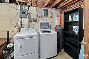 190 Ross Dr, Clearfield, UT 84015 - Photo 28