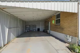 190 Ross Dr, Clearfield, UT 84015 - Photo 30