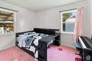 190 Ross Dr, Clearfield, UT 84015 - Photo 16