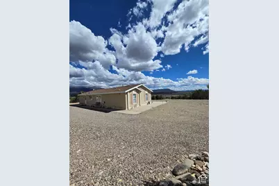 3330 N 1150 Ln E, Beaver, UT 84713 - Photo 4