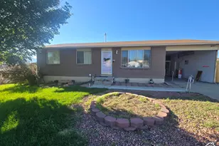 4025 W Hazy Cir, Taylorsville, UT 84129 - Photo 6