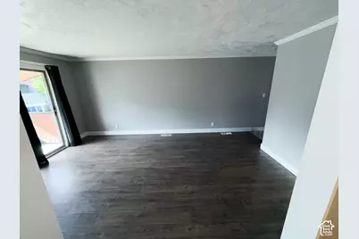 208 N Garden Park W, Orem, UT 84057 - Photo 8